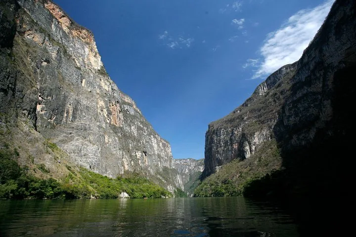 View from the water of the towering cliffs of Sumidero Canyon