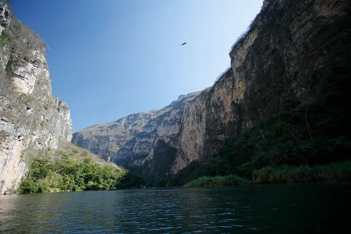 Scenic view of the river and steep rock walls of Sumidero Canyon
